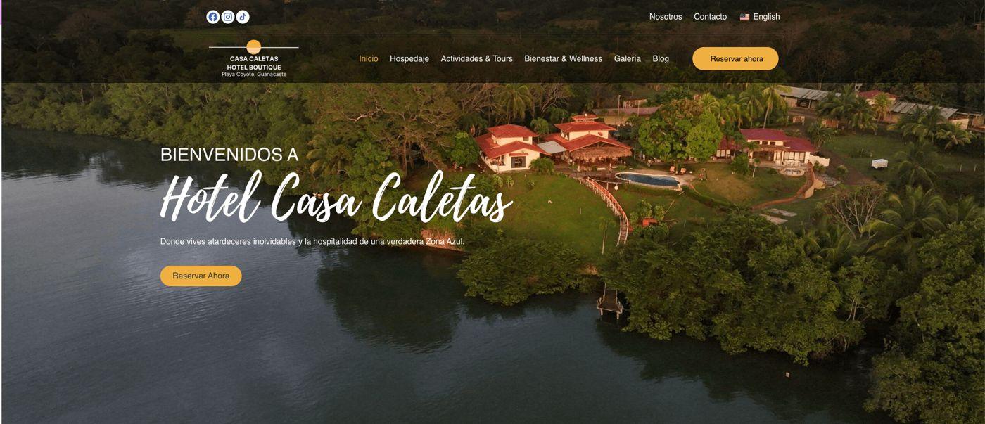 Sitio web del Hotel Casa Caletas desarrollado por Nexo Creativo CR